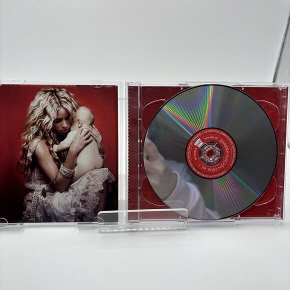 Oral Fixation by Shakira (CD, 2007) - Picture 3 of 6